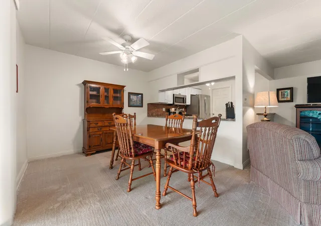 5th image of 2511 E Lakeshore Dr #A2, Crown Point, IN 46307 | MLS# 843923