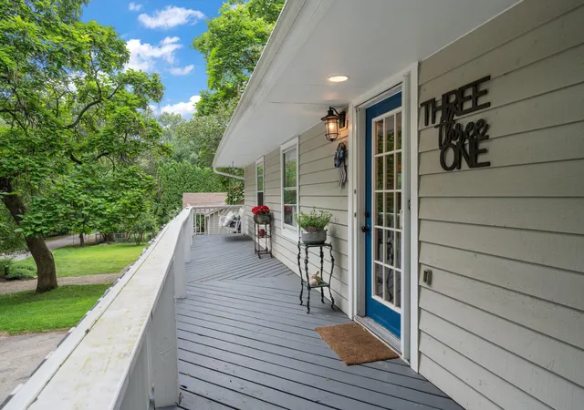 29th image of 331 Oakland Dr, Michiana Shores, IN 46360 | MLS# 843926