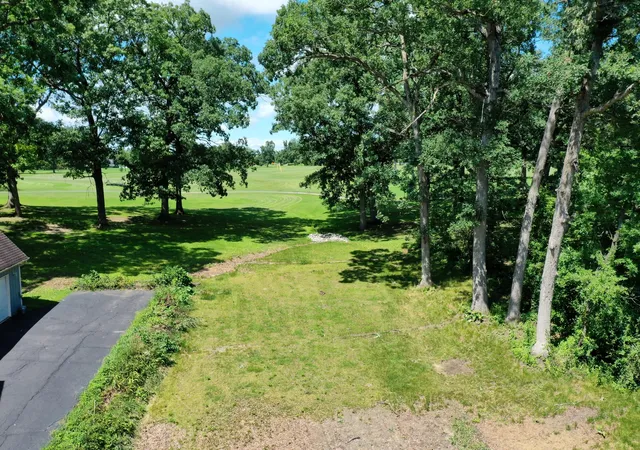 5th image of 1135 Sunnyslope Dr, Crown Point, IN 46307 | MLS# 843979