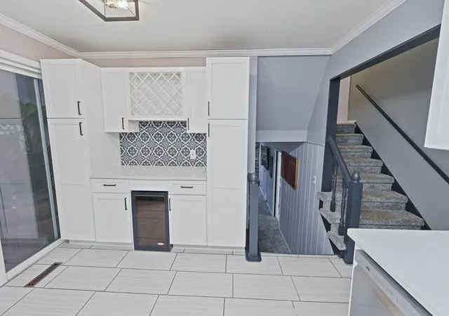 Photo 3 of Single family home for sale at 3869 Kingsway Dr, Crown Point, IN 46307 | MLS# 844111 | Listing updated on 2026-08-21