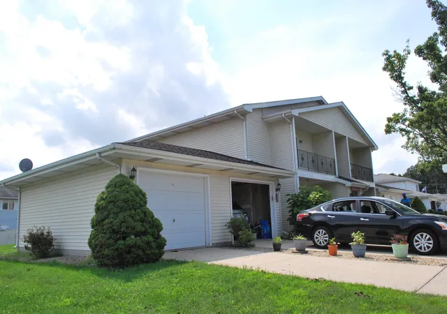 1st image of 247 Barbara Jean Dr, Schererville, IN 46375 | MLS# 844044