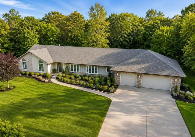 2nd image of 1776 Indian Boundary Rd, Chesterton, IN 46304 | MLS# 844190
