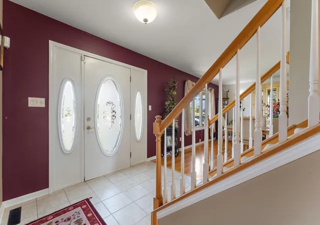 5th image of 516 Seminary Dr, Dyer, IN 46311 | MLS# 843991