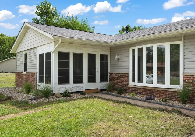 Photo 3 of Single family home for sale at 6592 W Michael Pl, Michigan City, IN 46360 | MLS# 843987 | Listing updated on 2026-09-06