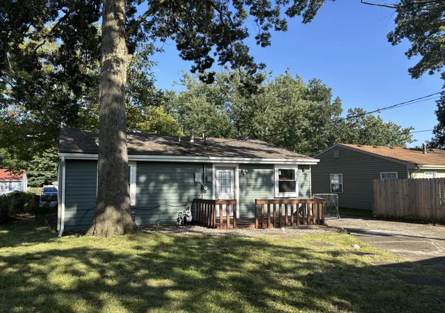 17th image of 724 1 Imperial Rd, Valparaiso, IN 46385 | MLS# 844136
