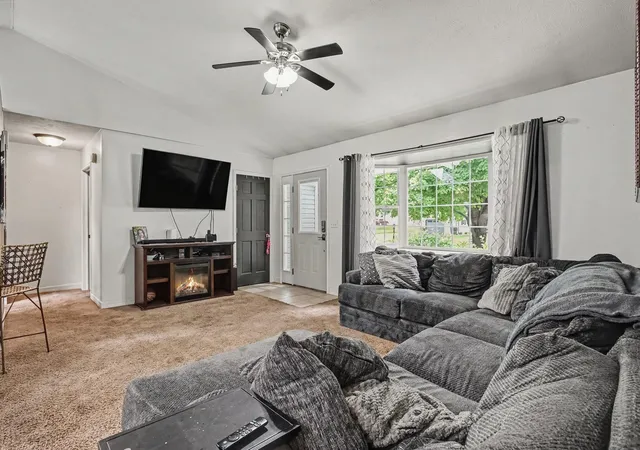3rd image of 3002 N 350 E, Rolling Prairie, IN 46371 | MLS# 844031