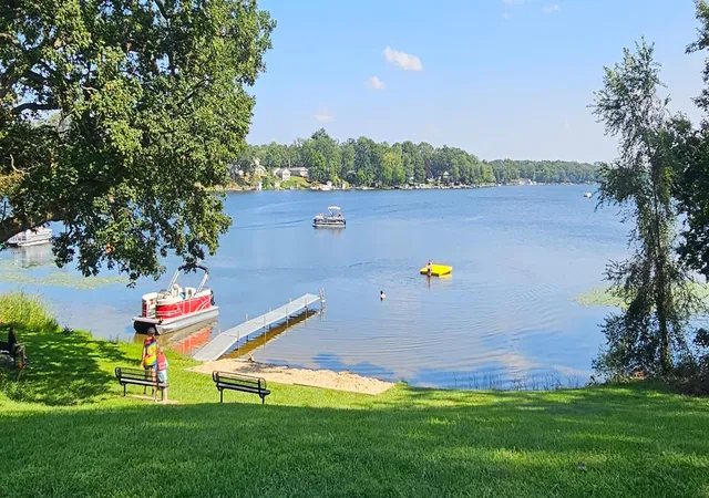 56th image of 227 Lakeview Dr, Walkerton, IN 46574 | MLS# 844221