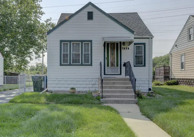 18th image of 7424 S Mccook Ave, Hammond, IN 46323 | MLS# 844027