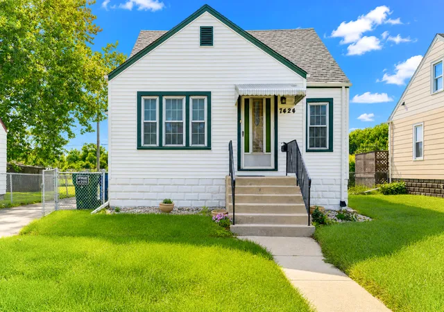 1st image of 7424 S Mccook Ave, Hammond, IN 46323 | MLS# 844027