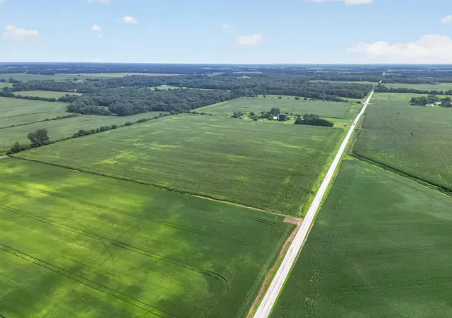 5th image of 1 Co Rd W 500 N, Winamac, IN 46996 | MLS# 844067