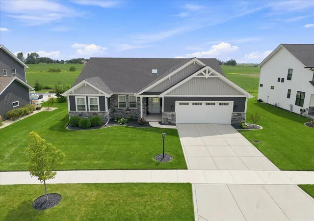 4th image of 14141 Slate Dr, Dyer, IN 46311 | MLS# 844150