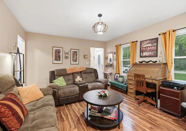 3rd image of 3328 E 73Rd Ave, Merrillville, IN 46410 | MLS# 844095