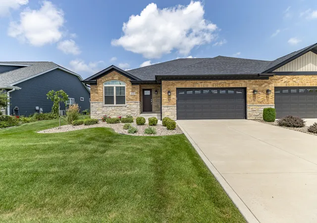 1st image of 10194 W 134th Ave, Cedar Lake, IN 46303 | MLS# 844093
