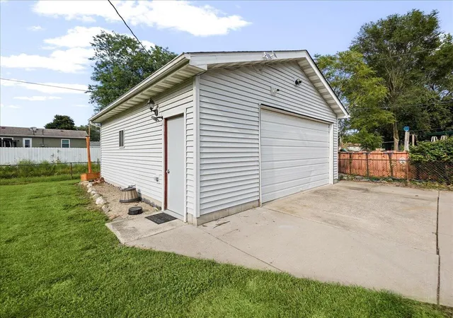 24th image of 770 Mohawk Dr, Lowell, IN 46356 | MLS# 844106
