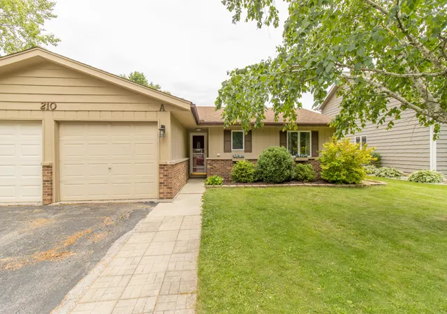 1st image of 210 Clinton St #A, Lowell, IN 46356 | MLS# 844083