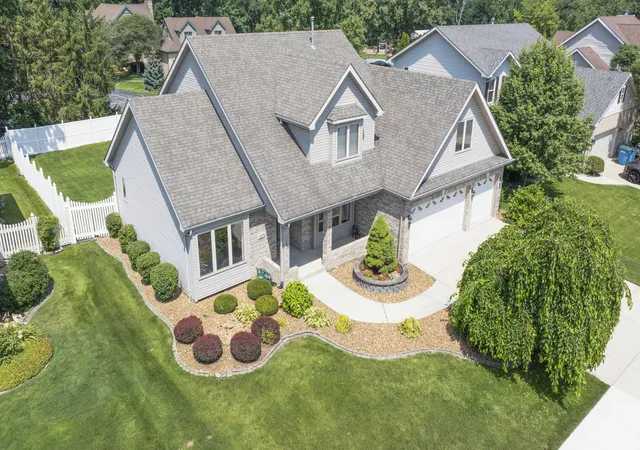 1st image of 3170 Maryann Ln, Dyer, IN 46311 | MLS# 844085