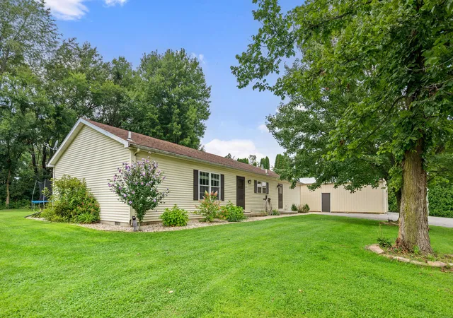 2nd image of 10530 W 200 S, Westville, IN 46391 | MLS# 844205