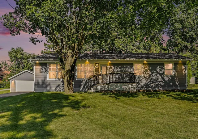 3rd image of 6571 W Johnson Rd, La Porte, IN 46350 | MLS# 844163