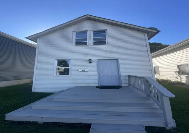 3rd image of 332 Grove St, La Porte, IN 46350 | MLS# 844121