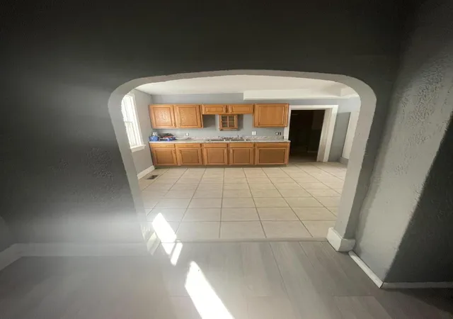 5th image of 332 Grove St, La Porte, IN 46350 | MLS# 844121