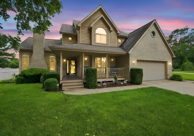 2nd image of 3806 Autumn Ln, Valparaiso, IN 46385 | MLS# 844160