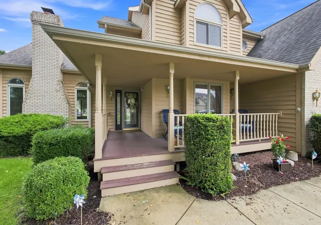 3rd image of 3806 Autumn Ln, Valparaiso, IN 46385 | MLS# 844160
