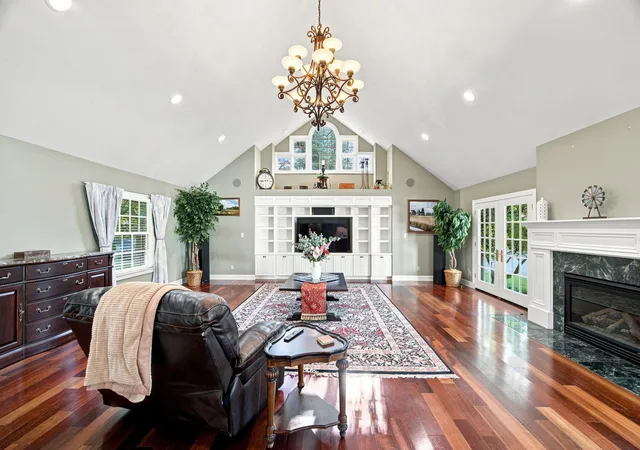5th image of 827 W Clark St, Rensselaer, IN 47978 | MLS# 844216