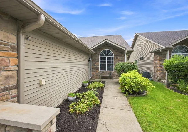 4th image of 1425 Mybeck Pl, Crown Point, IN 46307 | MLS# 844178