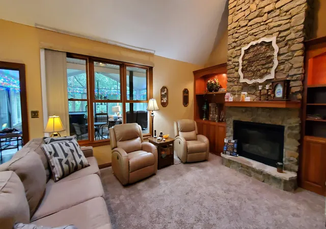 5th image of 3096 Jennifer Ct, Wheatfield, IN 46392 | MLS# 844161