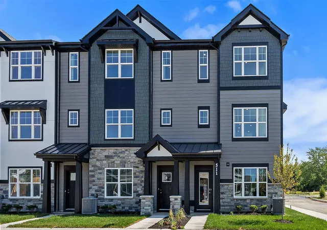 1st image of 571 E 120th Pl, Crown Point, IN 46307 | MLS# 844166