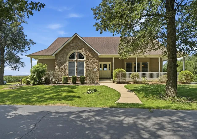 1st image of 23310 Whitcomb St, Lowell, IN 46356 | MLS# 844188