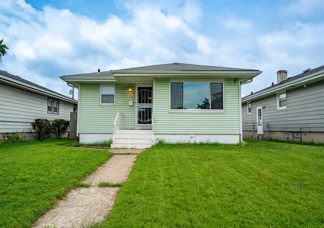 1st image of 7142 Colorado Ave, Hammond, IN 46323 | MLS# 844183