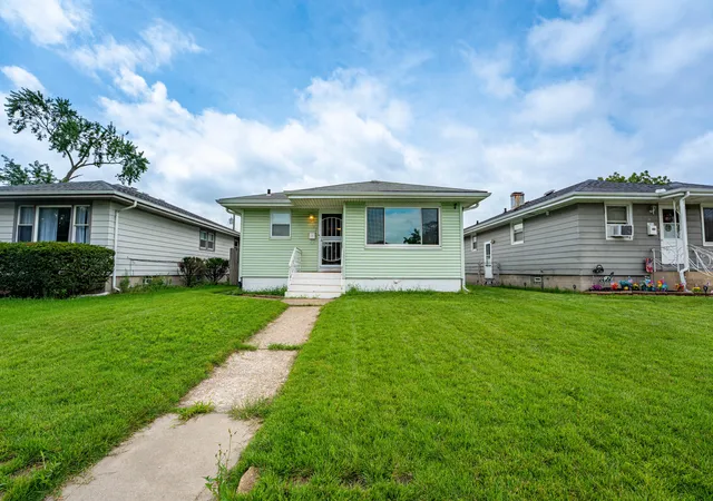 2nd image of 7142 Colorado Ave, Hammond, IN 46323 | MLS# 844183