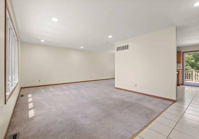4th image of 1308 W 82Nd Pl, Merrillville, IN 46410 | MLS# 844192
