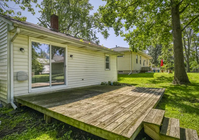 3rd image of 521 Sheridan St, Crown Point, IN 46307 | MLS# 844196