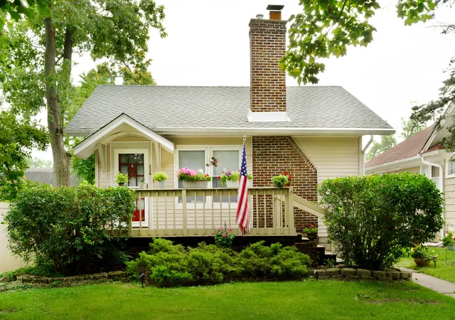 1st image of 226 169th St, Hammond, IN 46324 | MLS# 844212