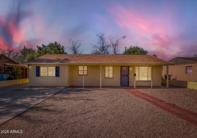 2nd image of 6132 N 35th Dr, Phoenix, AZ 85019 | MLS# 7068122