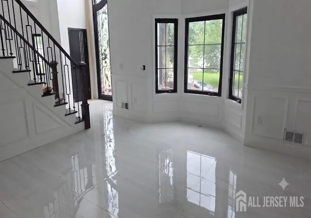 2nd image of 10 Poe Ave, Franklin Twsp, NJ 08873 | MLS# 2702968R