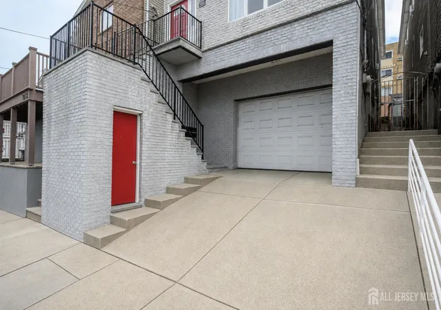 47th image of 7010 Grand Ave, North Bergen, NJ 07047 | MLS# 2702537R
