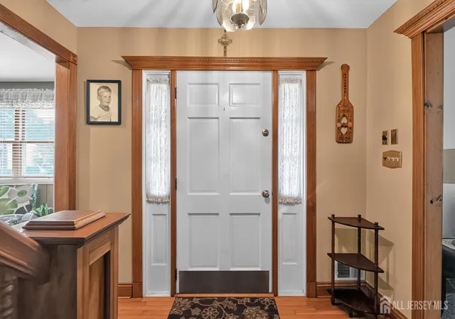 3rd image of 4 Windsor Rd, Howell, NJ 07731 | MLS# 2702347R