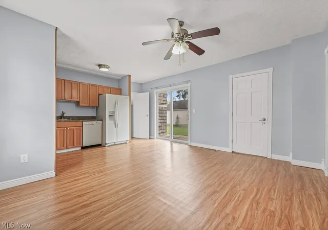 Photo 3 of Single family home for sale at 560 N Broadway St, Medina, OH 44256 | MLS# 5203268 | Listing updated on 2026-08-30