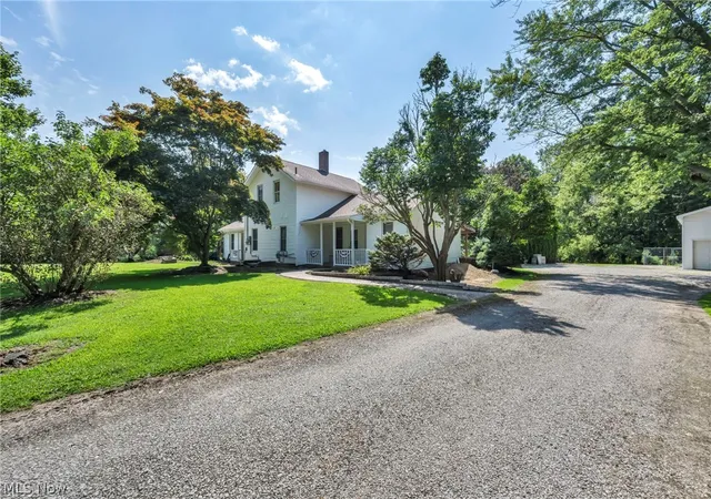 Photo 1 of Single family home for sale at 2250 Claus Rd, Vermilion, OH 44089 | MLS# 5210687 | Listing updated on 2026-08-30