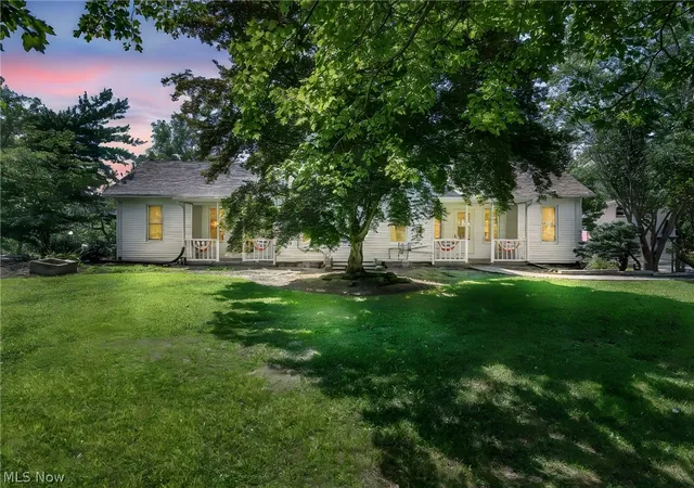 Photo 2 of Single family home for sale at 2250 Claus Rd, Vermilion, OH 44089 | MLS# 5210687 | Listing updated on 2026-08-30