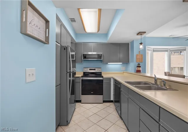 Listing Photo 3 - Condo for sale in building located at 1505 Cleveland Rd E, Huron, OH 44839 - Unit #331