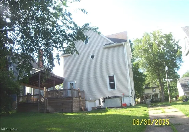 Photo 4 of Single family home for sale at 293 W 10th Street, Salem, OH 44460 | MLS# 5224069 | Listing updated on 2026-08-30