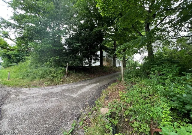 Photo 2 of Single family home for sale at 14681 Lisbon Rd, Salem, OH 44460 | MLS# 5224859 | Listing updated on 2026-10-04