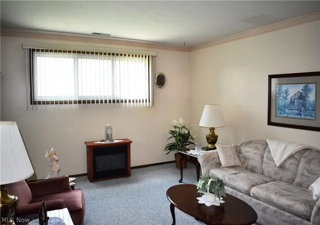 Listing Photo 4 - Condo for sale in building located at 40822 Oh 18, Wellington, OH 44090