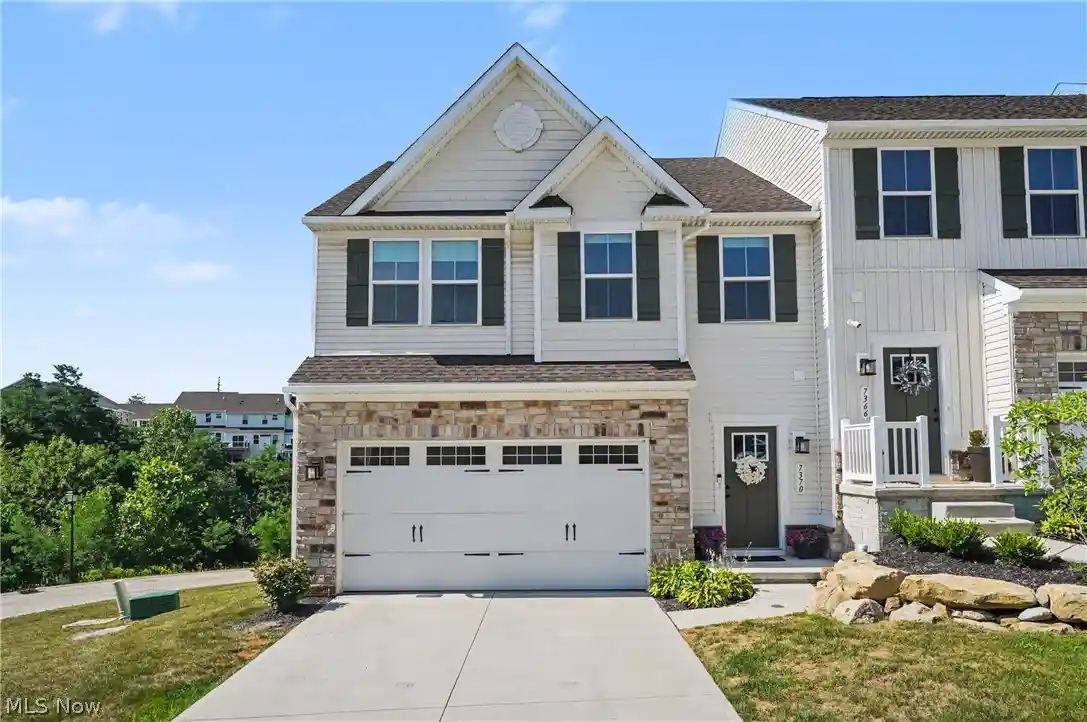 Listing Photo 1 - Condo for sale in 7370 Hillshire Dr located at 7370 Hillshire Dr, Concord Township, OH 44077 - Unit 7370 Hillshire Dr