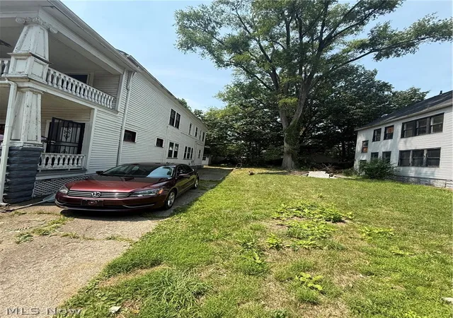 Photo 4 of House for sale at 920 Wheelock Rd, Cleveland, OH 44103 | MLS# 5229615 | Listing updated on 2026-08-30