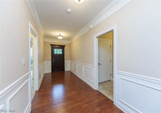 Photo 2 of Single family home for sale at 8541 Alexis Dr, Macedonia, OH 44056 | MLS# 5232082 | Listing updated on 2026-08-30